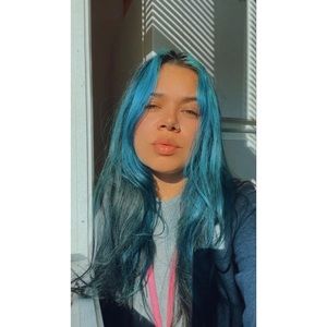 Meet your Posher, Sheena